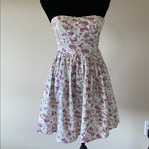 Valentines Day ♥️ Pink floral smock dress